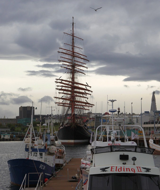 Sedov, Reykjavik, 2010-Sept-02