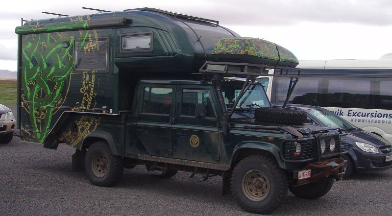 defender_camper