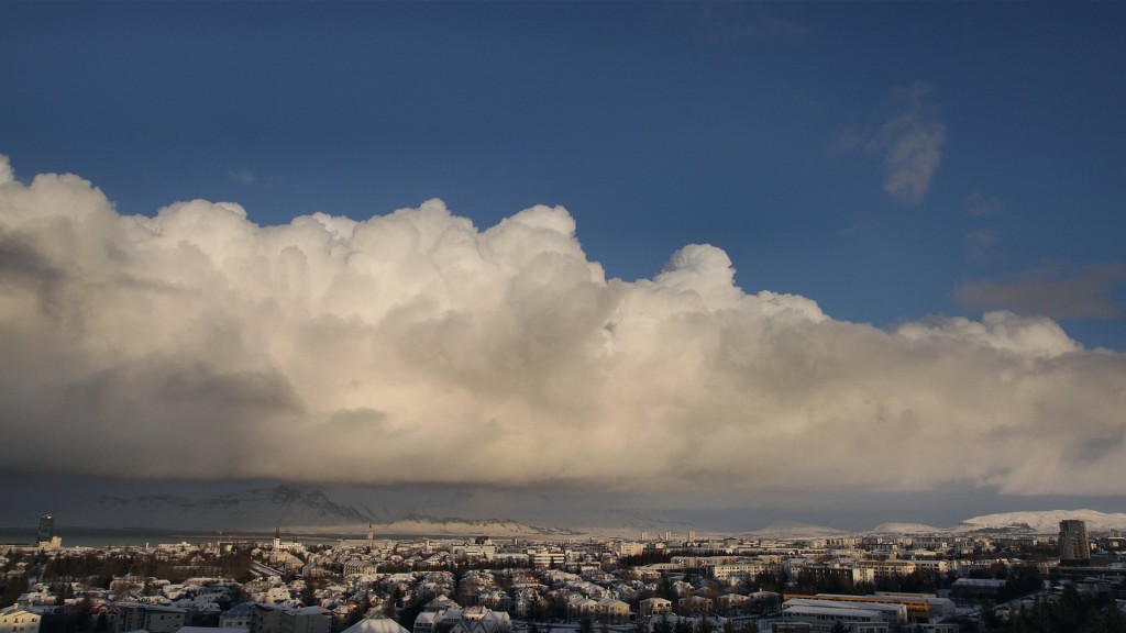 131117_0365_esja_under_clouds