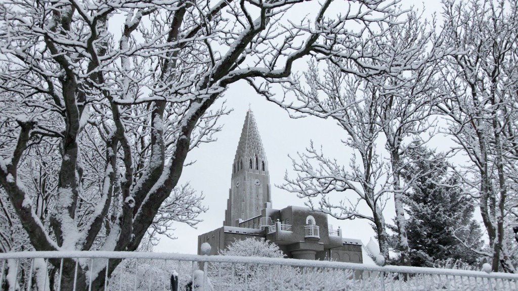 131214_0530_hallgrimskirkja