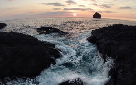 iceland; Karl; Reykjanes; ruslendingur; sea; sunset; Valahnukar